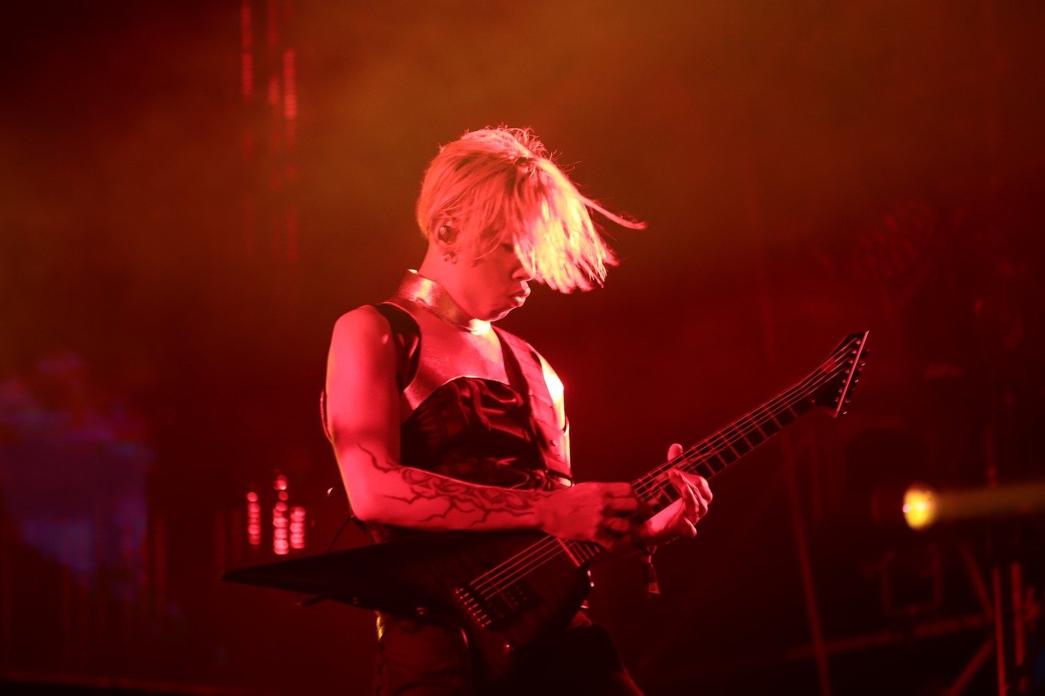 Chthonic 閃靈 _ 閃靈樂團 ソニック _ 合掌-歌詞-CHTHONIC 閃靈-KKBOX – IRNPHZ